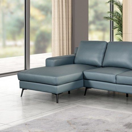 Stordal Sectional Left Chaise