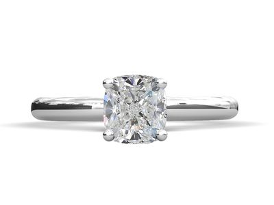 Anillo de compromiso diamante cushion