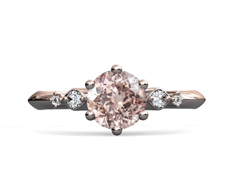 Anillo de compromiso morganita
