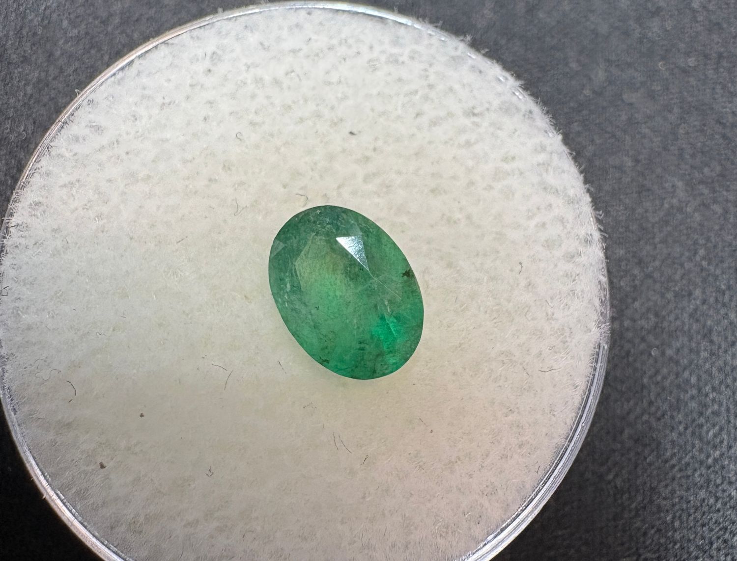 ESMERALDA OVAL 1.24 CT