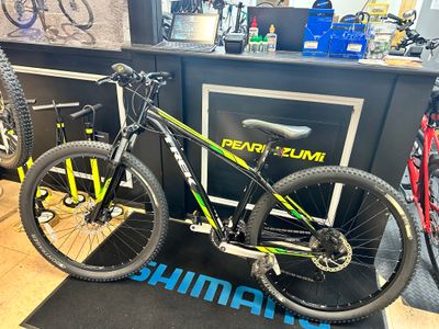 Trek marlin 6 Gen 2 SM MTB 27.5 / 2.2 USED