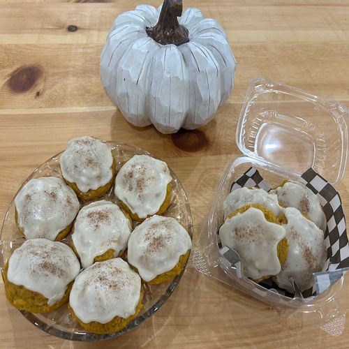 Pumpkin (12 Cookies)