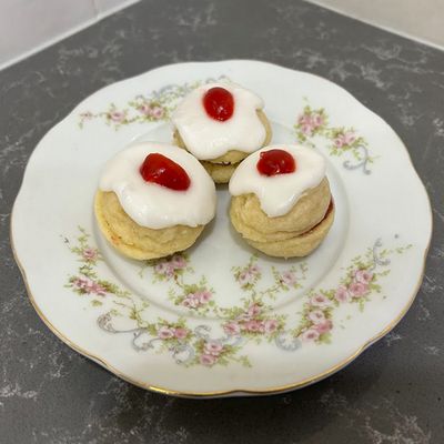 Empire Shortbread (6 Cookies)