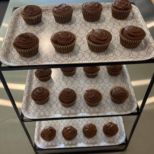 Chocolate (24 Minis)