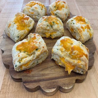 Cheddar Chive (6 Scones)