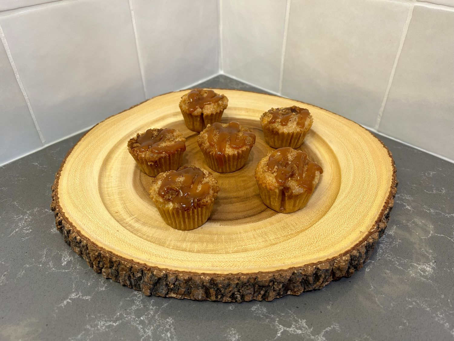 Caramel Apple (24 Minis)