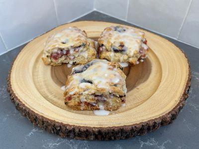 Cherry Almond Scones (6 Scones)