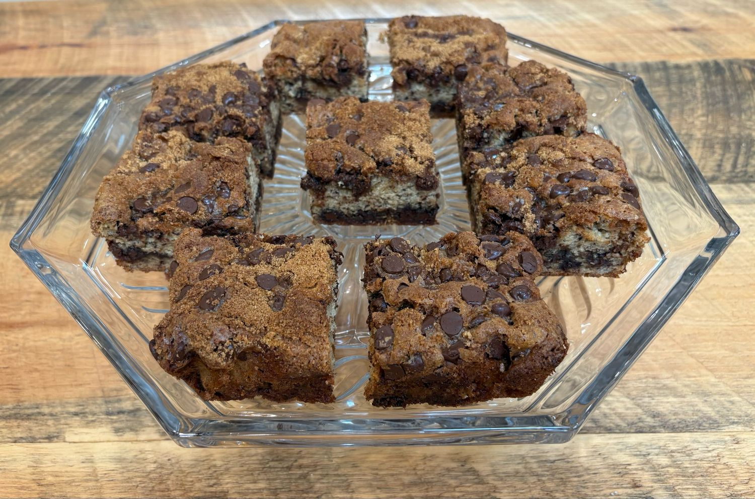 Chocolate Chip Banana Cake (9 Pieces)