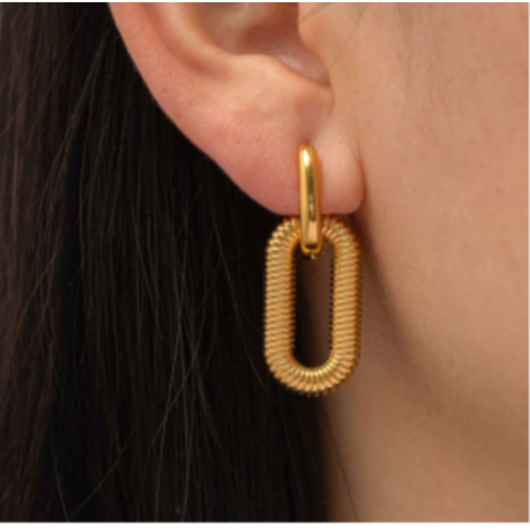 Liberty Link Hoop