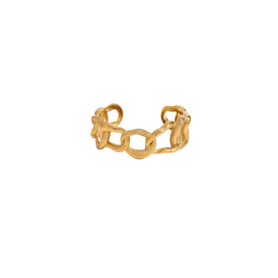 Clara Cuff