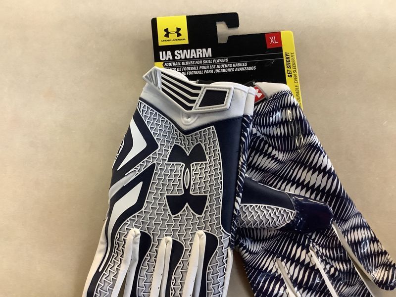 UA Swarm Football Gloves - XL Navy/White