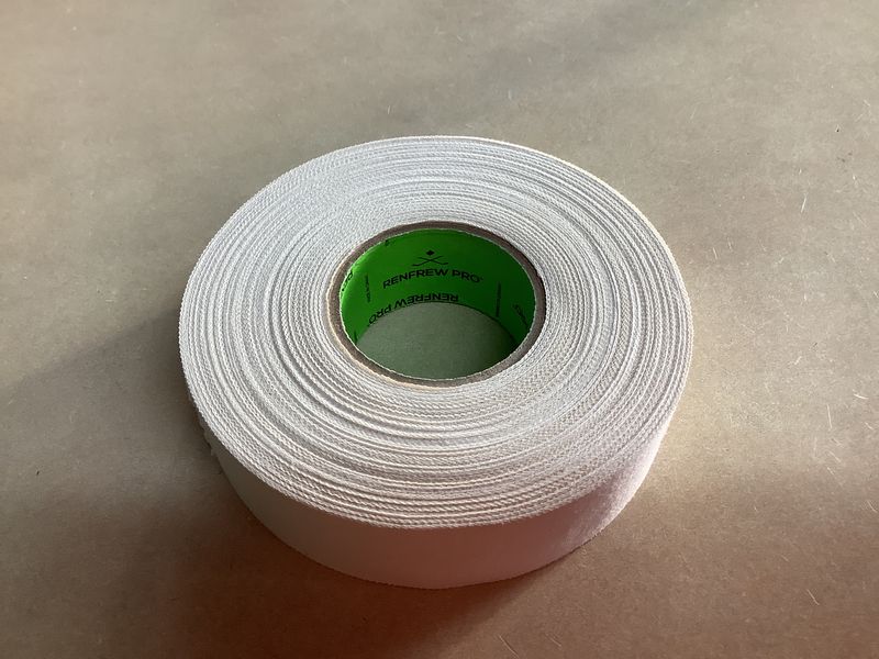 Hockey Tape 1 inch x 25 yards, Color: White