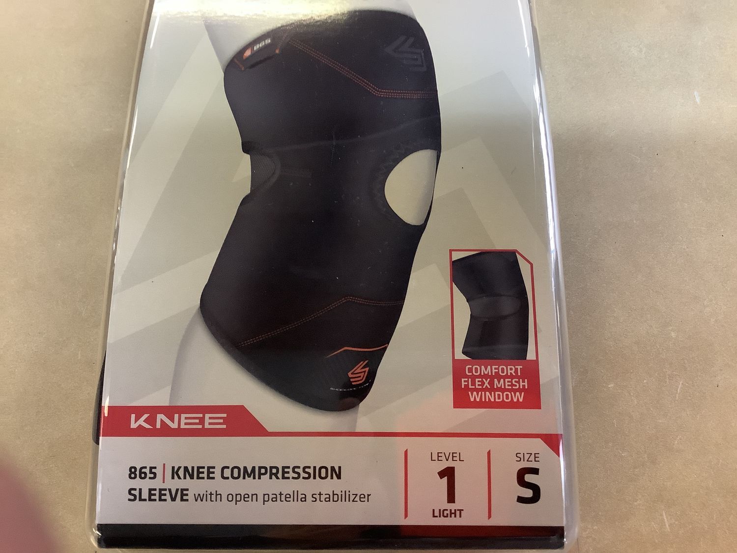 Shock Doctor 865 Knee Compression Sleeve, Size: Small