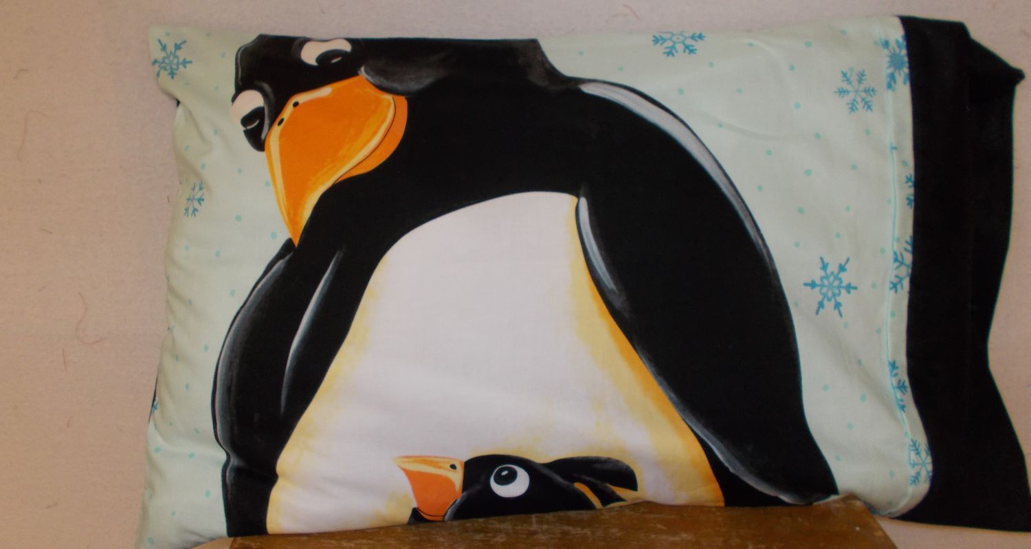 Penguin w/Baby Pillowcase