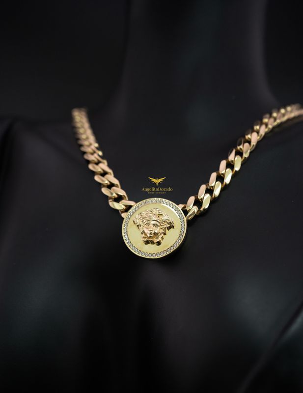 CHOKER EXCLUSIVE