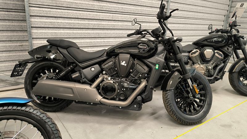 Benda Dark Flag 500