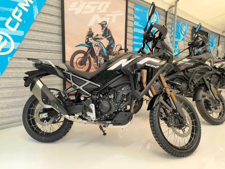 CFmoto MT450 Black Edition