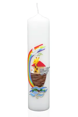 Taufkerze „Arche der Tiere“ Weiße Taufkerze mit Arche Noah, buntem Regenbogen, Tieren und Tauben – handgefertigt von Designer-Kerzen.de