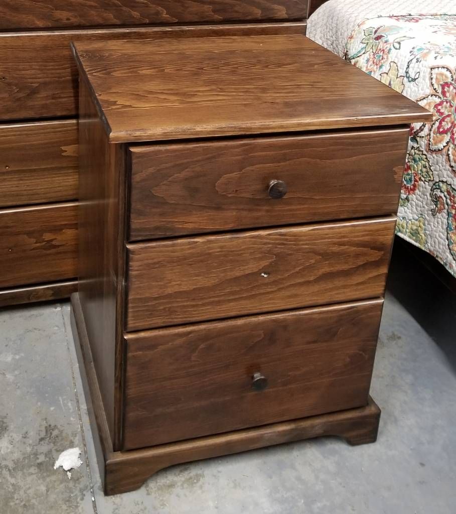 Valley Pine 3-Drawer Nightstand -  w/ Stock finish