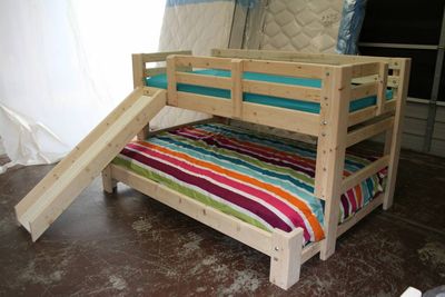 Mini-Bunk Traditional w/ Slide