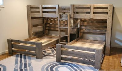 Hat Trick Triple Bunk w/ 2 Plank Beds