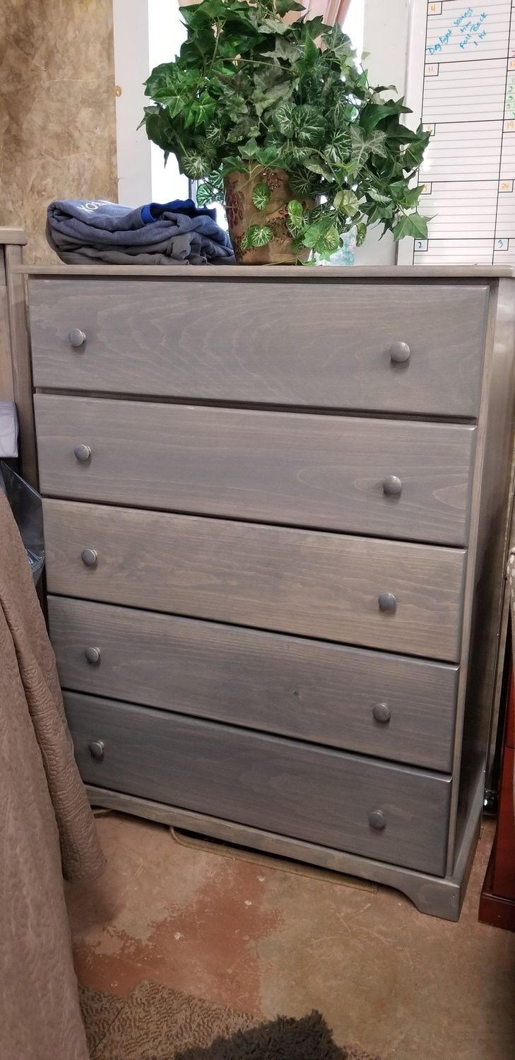 Valley Pine 5-Drawer Large Chest - w/ Stock Finish 36Wx46Hx20D