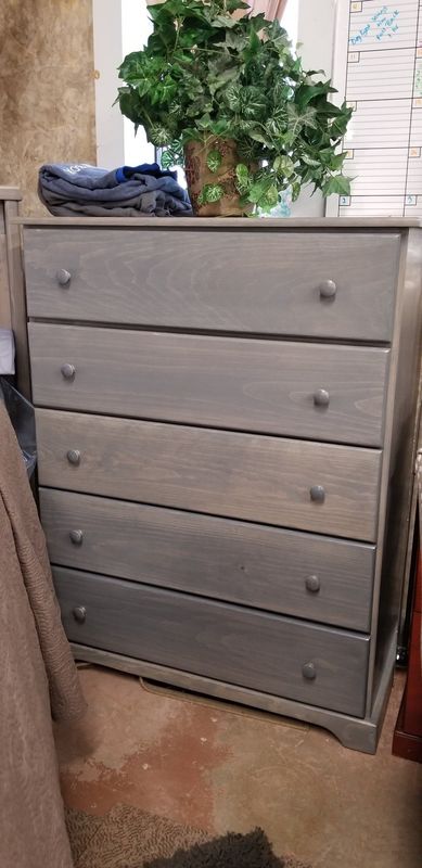 Valley Pine 5-Drawer Large Chest - w/ Stock Finish 36Wx46Hx20D