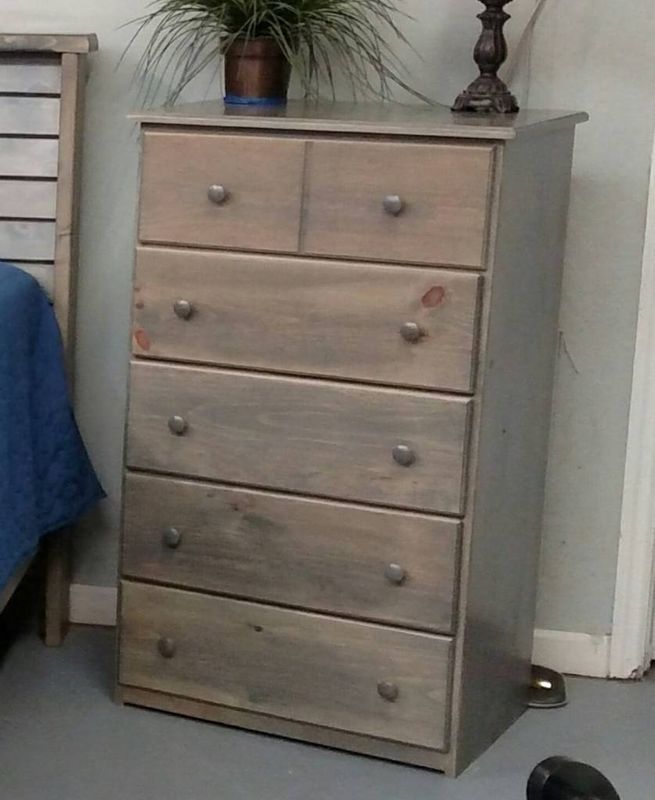 Simple Pine 5-Drawer Small Chest - w/ Stock Finish