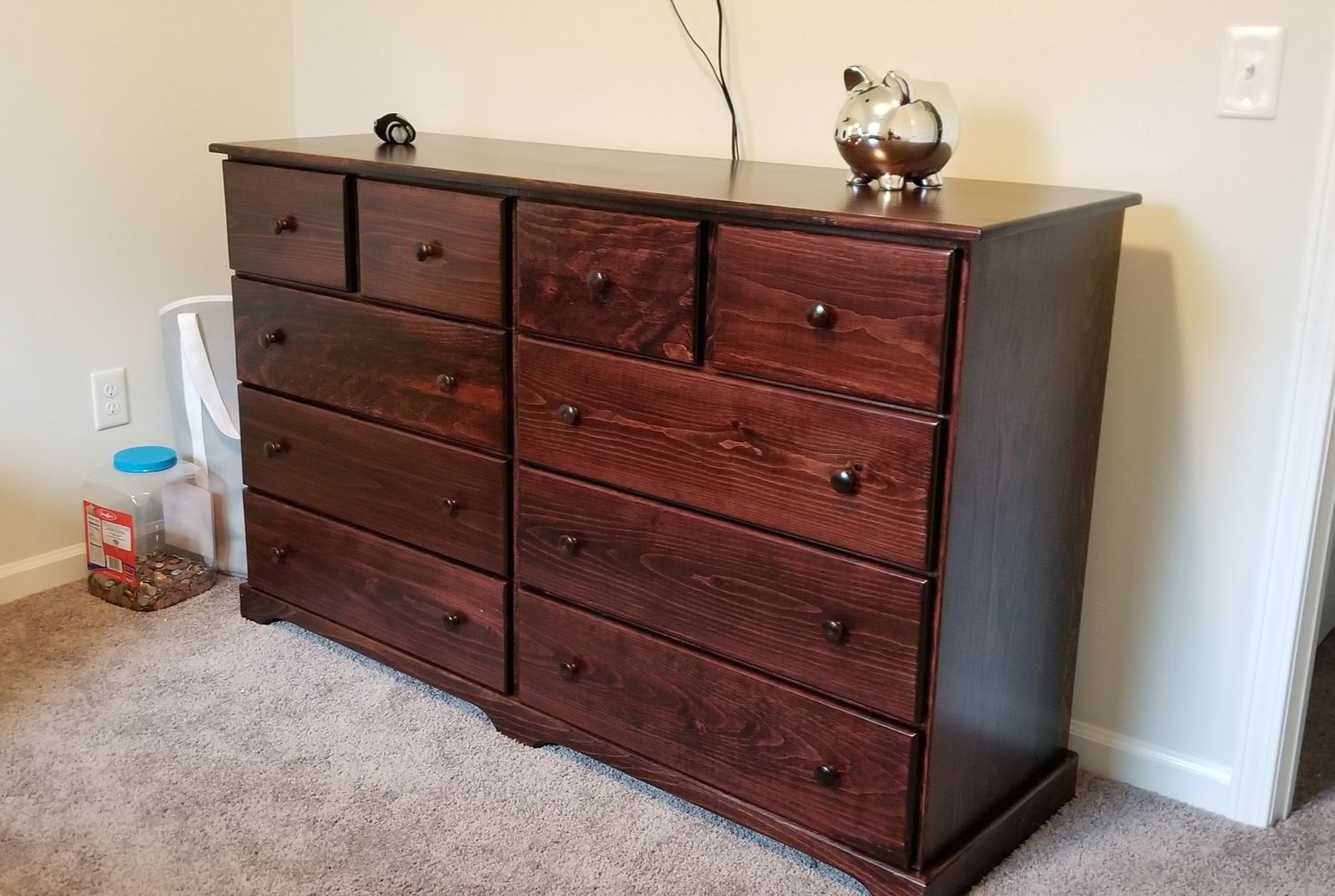 Valley Pine 10-Drawer Dresser - w/ Stock Finish