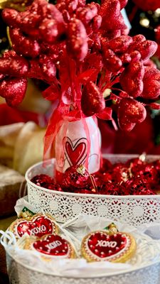 Red Heart Love Vase