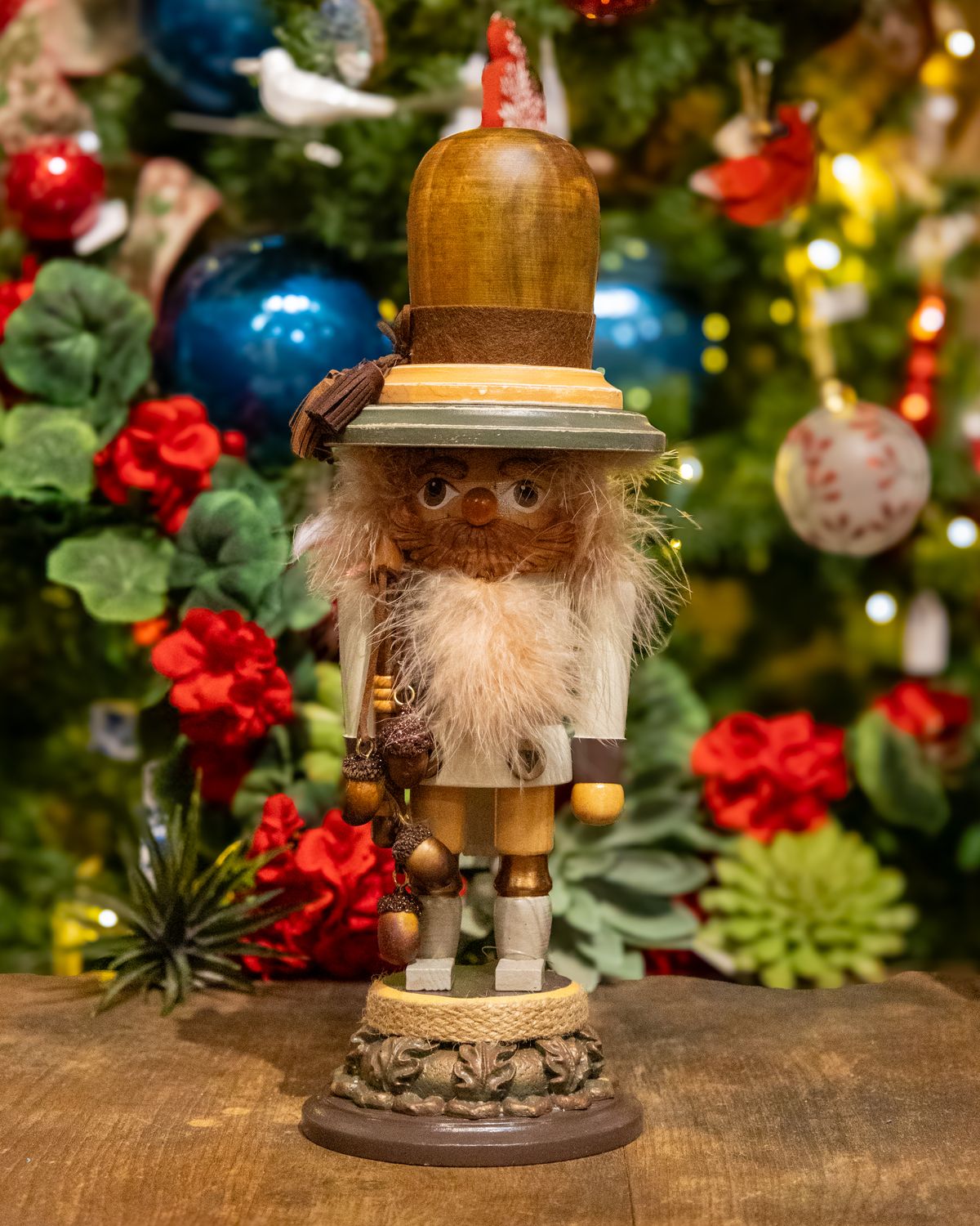 Natural Acorn Nutcracker