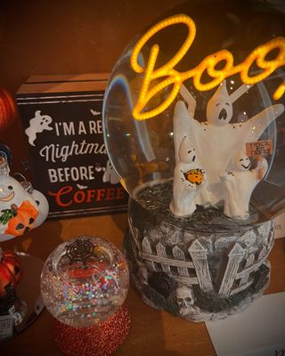 Lit Boo Ghost Snow Globe