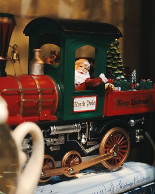 Lit Animated Musical Train