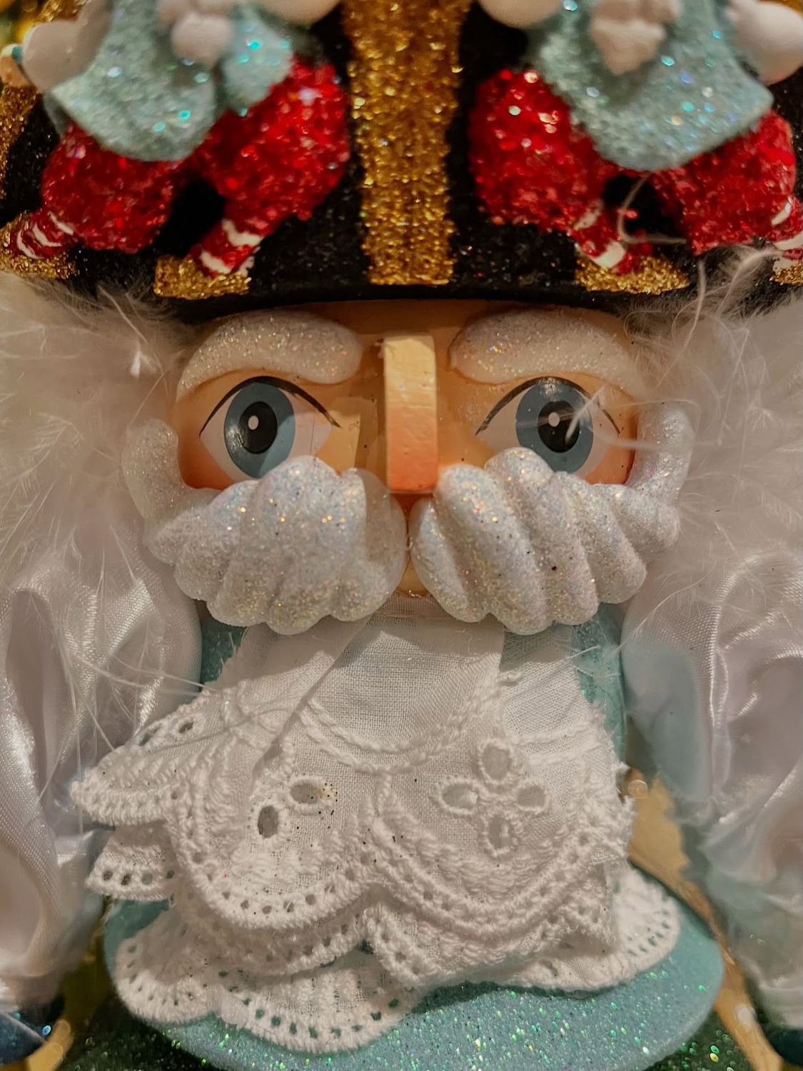 Christmas Decorations - The Christmas Shoppe