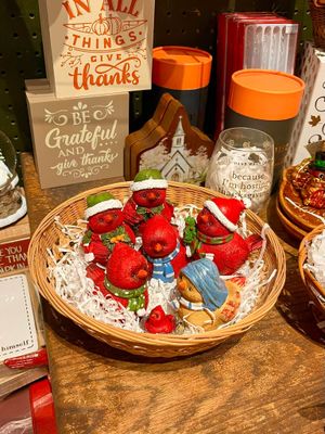 Cardinal Nativity - 7 piece set