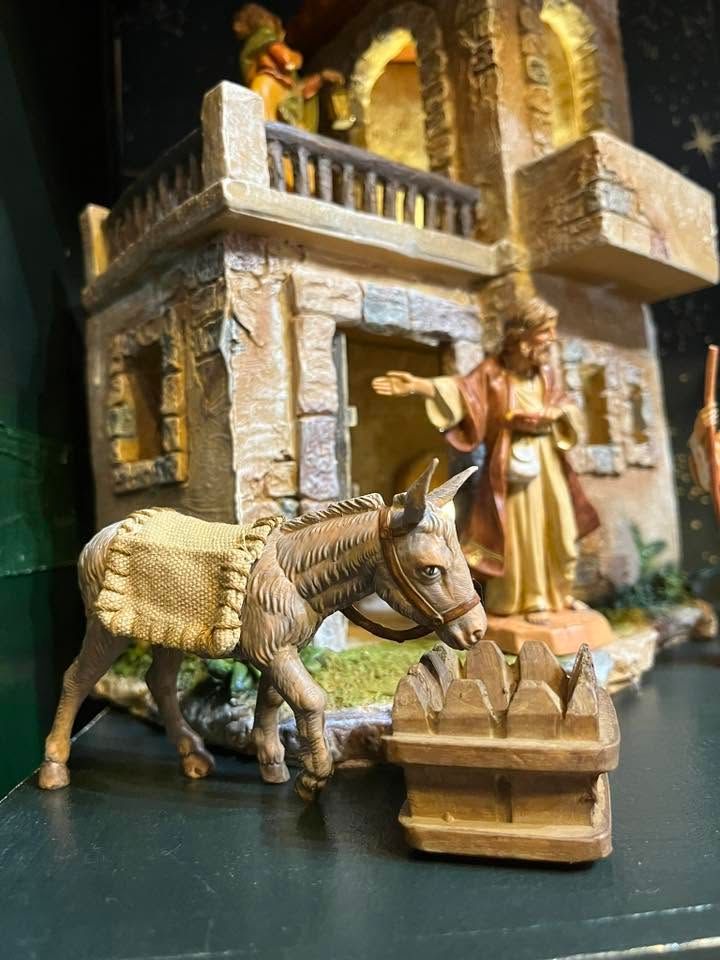 Fontanini Mary's Donkey and Manger