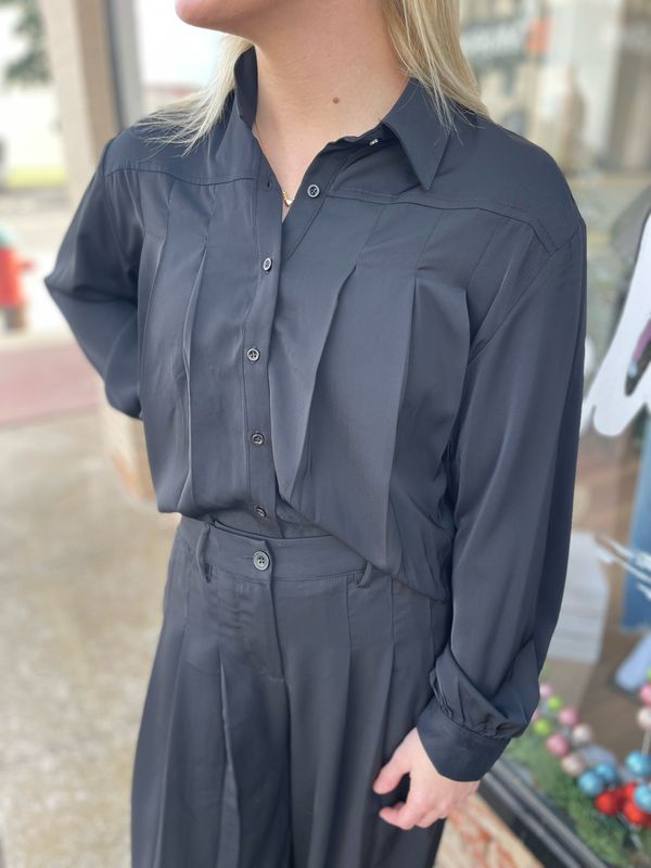 Pleat Detail Button Up Shirt