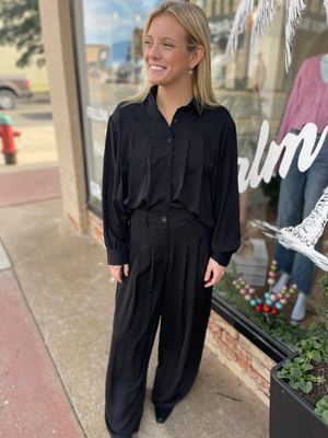 Pleat Detail Wide Leg Pants