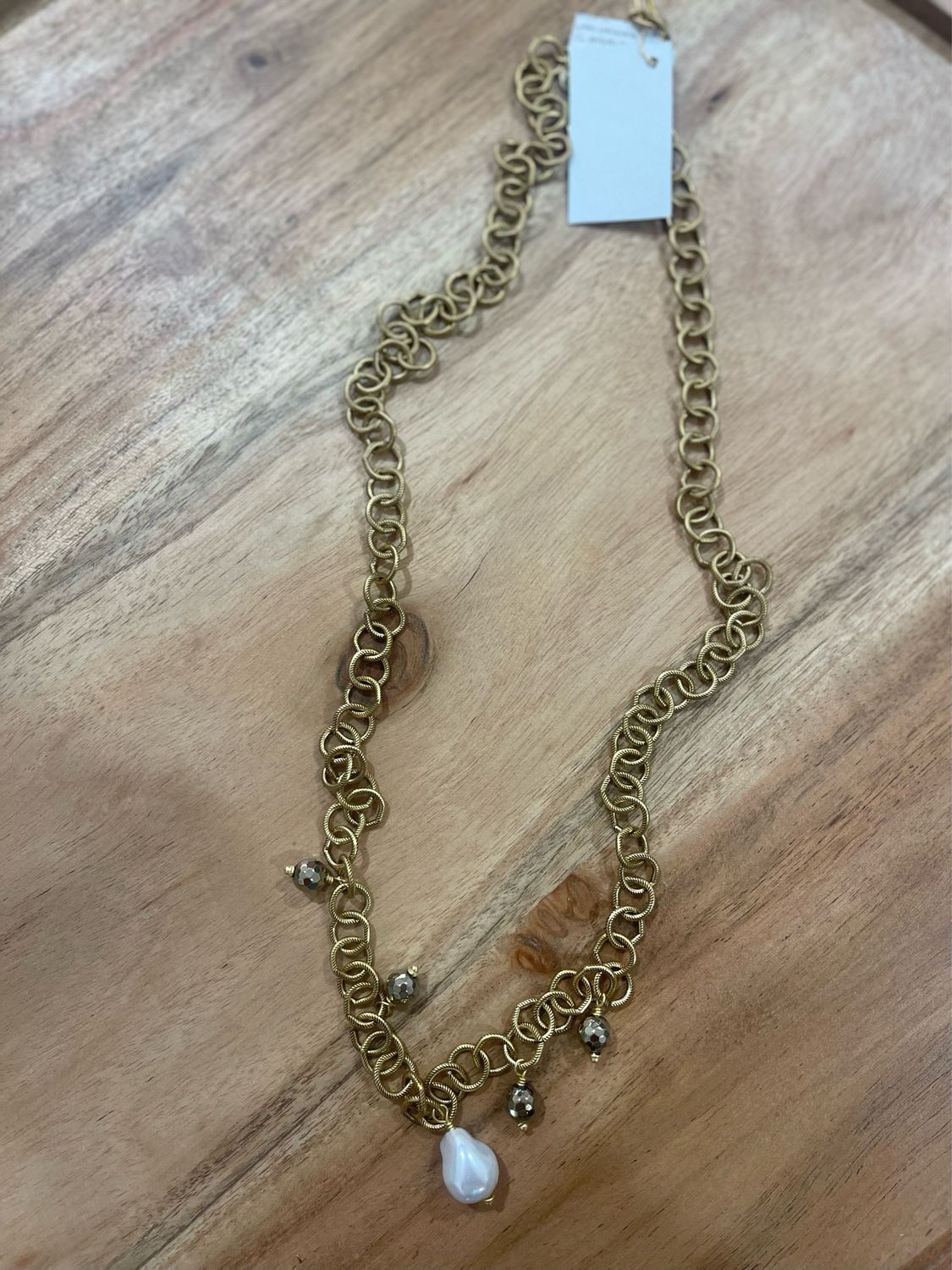 32&quot; Mother of Pearl Necklace