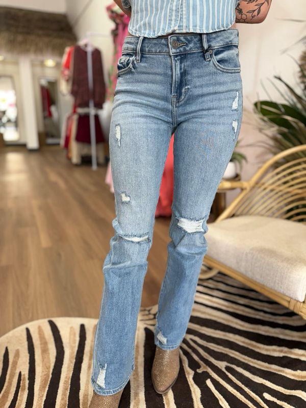 Ryan Midrise Bootcut Jean