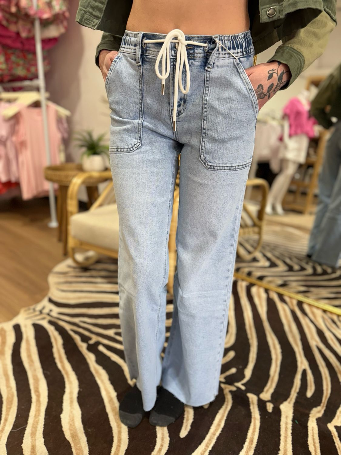 Drawstring Elastic Waist Jean