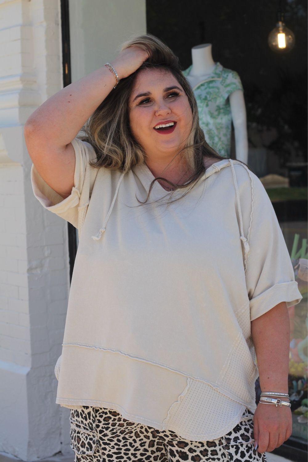 Ecru Short Sleeve Pullover