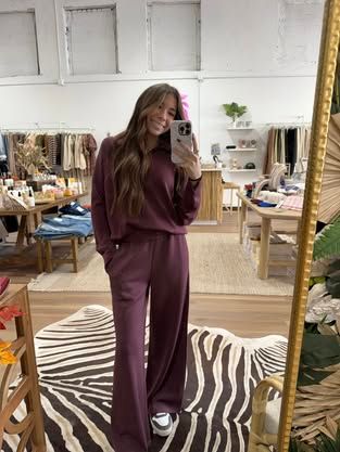 Merlot Cloud Quarter Zip