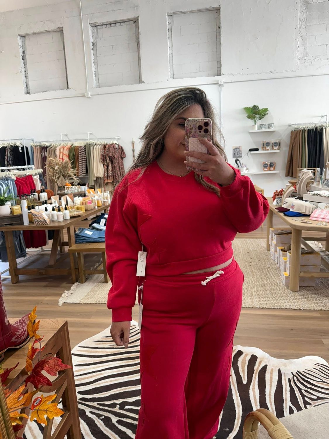 Scarlet Star Crew Neck