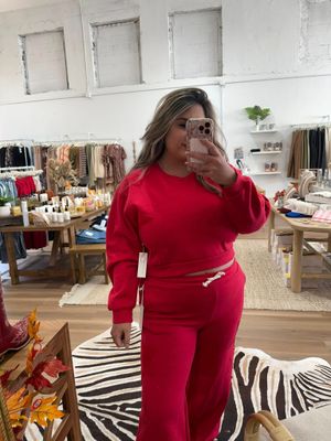 Scarlet Star Crew Neck