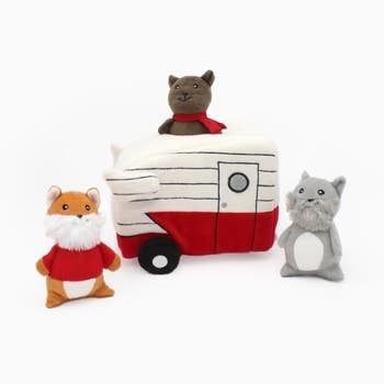 Zippy Paws Burrows - Retro Camper