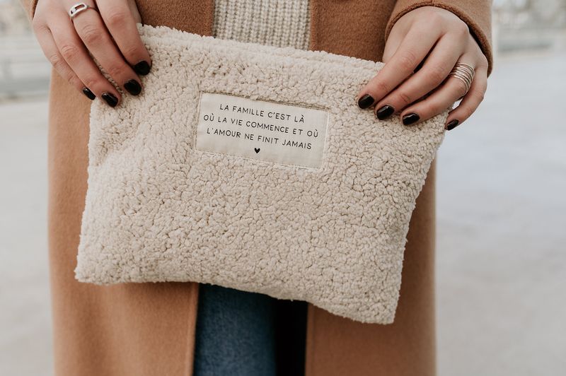 Pochette Moyenne Moumoute BEIGE