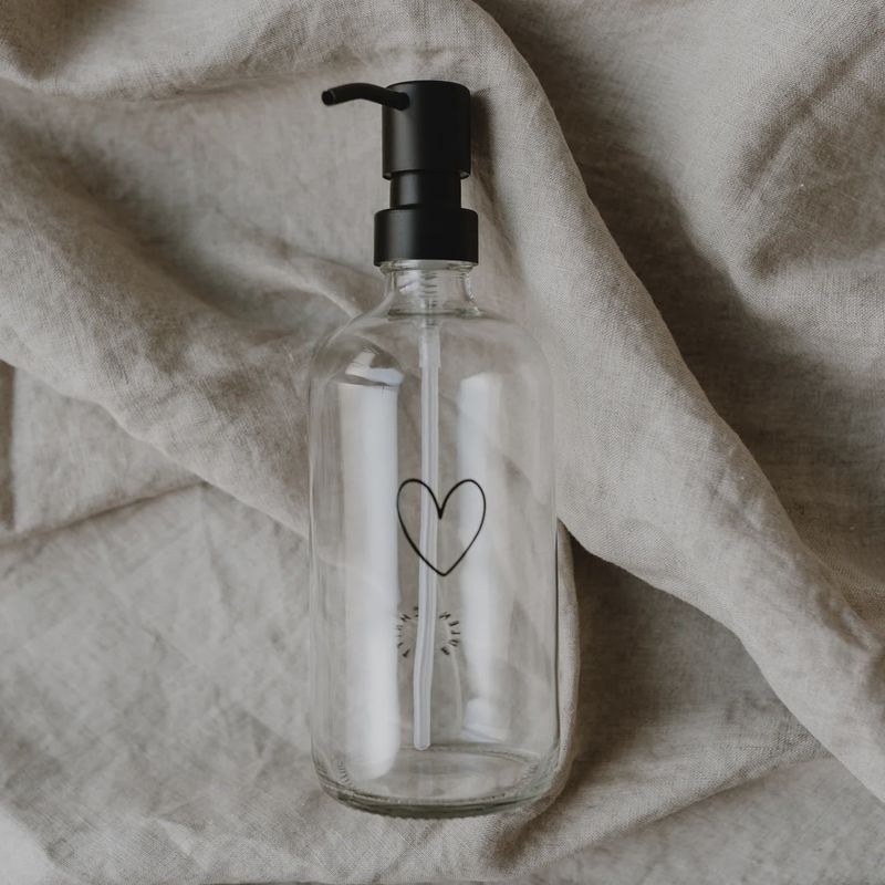 Distributeur de savon - coeur transparent 500ml