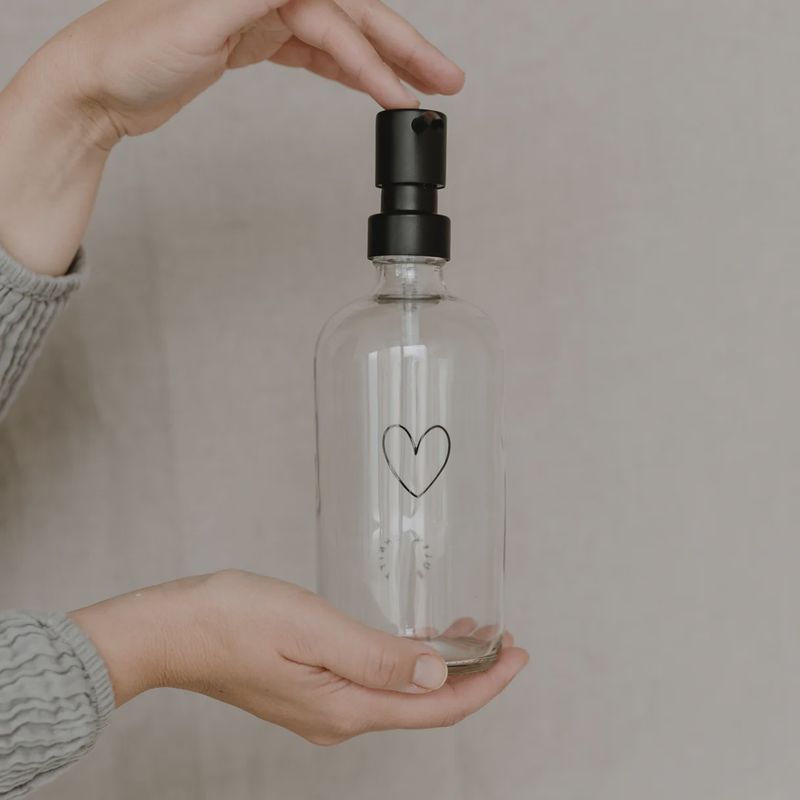 Distributeur de savon - coeur transparent 500ml