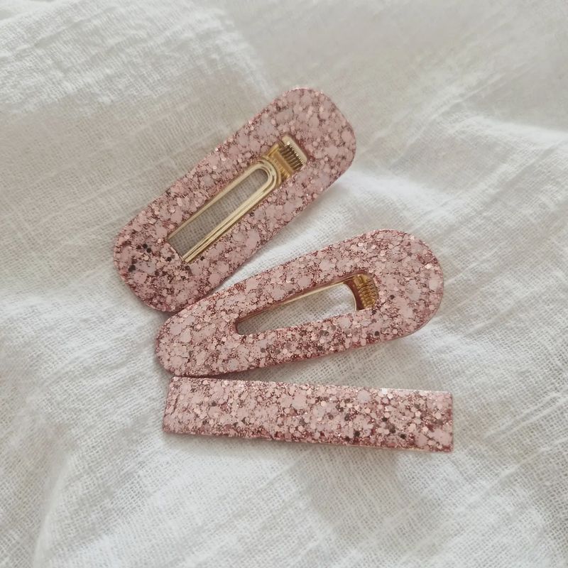 Barrette résine rose poudré/rose gold
